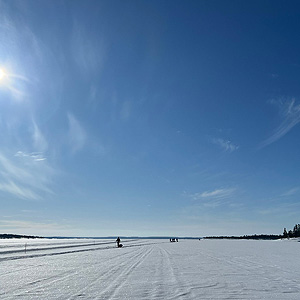 Travesía curso lago Inari, marzo