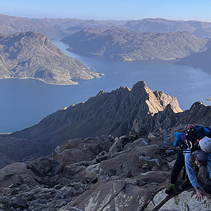 Travesia Øksfjordjøkelen