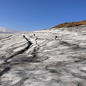 Travesia Øksfjordjøkelen