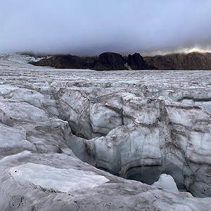 Travesia Øksfjordjøkelen