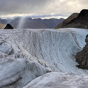 Travesia Øksfjordjøkelen