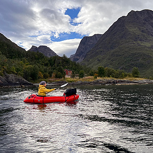 Travesia Øksfjordjøkelen